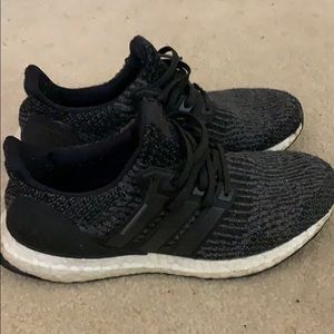 Adidas Ultra Boost size 7